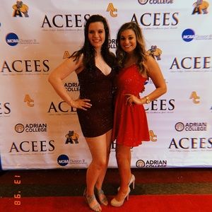 Meet your Posher, Cristina